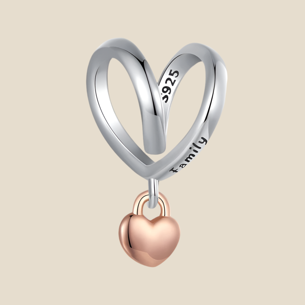 Corazones con Historia · Charms Variados