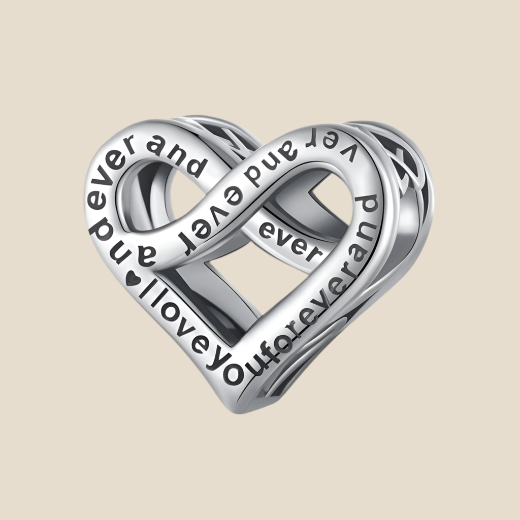 Corazones con Historia · Charms Variados
