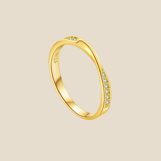 Anillo Giro Dorado